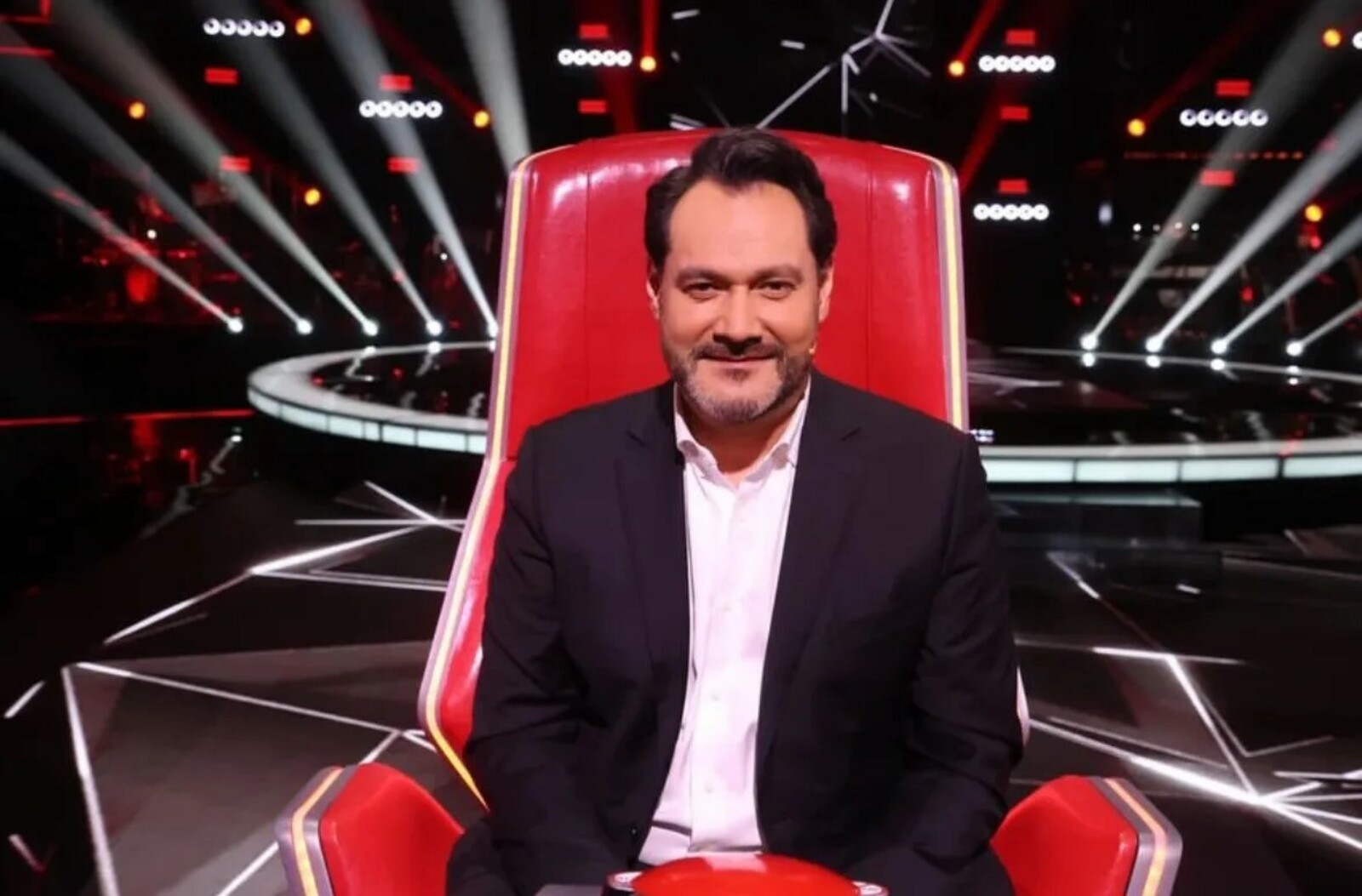 Фото из аккаунтов Ильдара Абдразакова в соцсетях