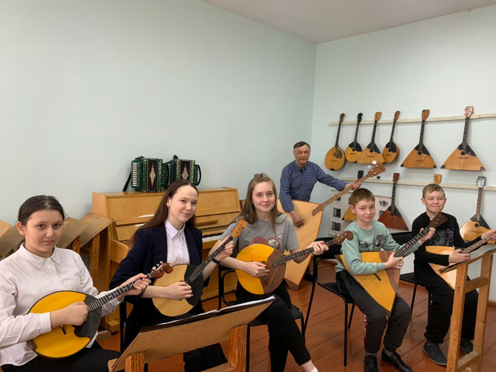 Детские школы искусств Башкортостана получают новое мультимедийное оборудование и музыкальные инструменты в рамках нацпроекта "Культура"