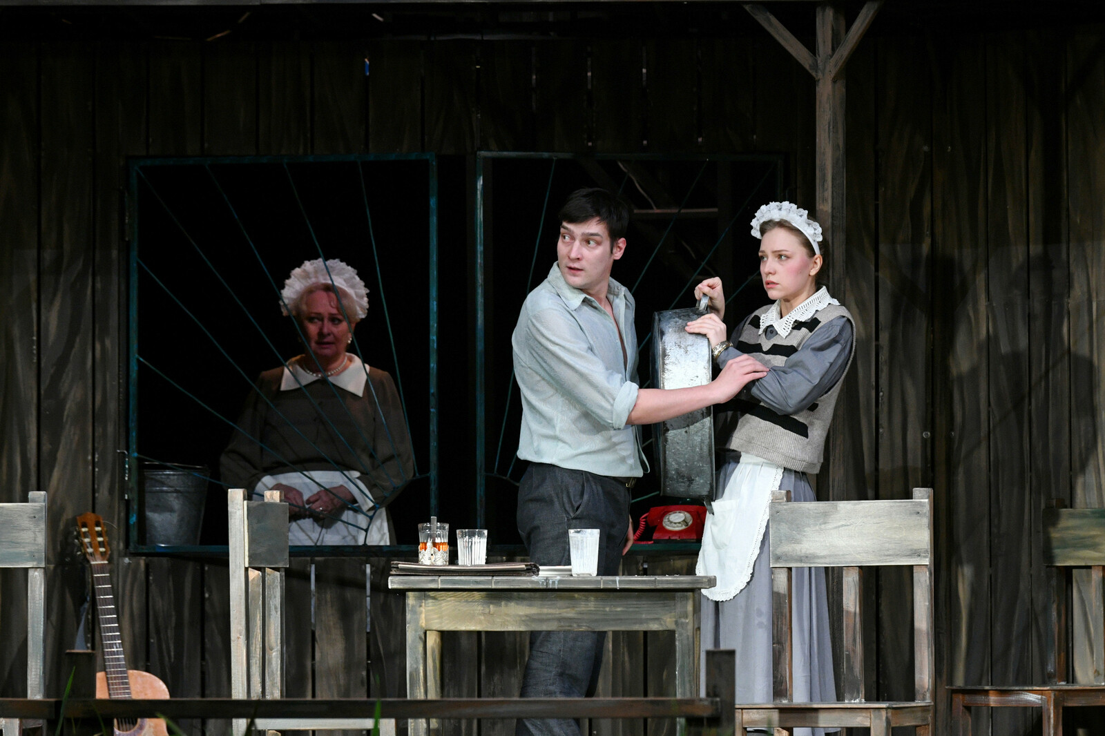 Премьера спектакля в Русском драматическом театре. Фото Булата Гайнетдинова