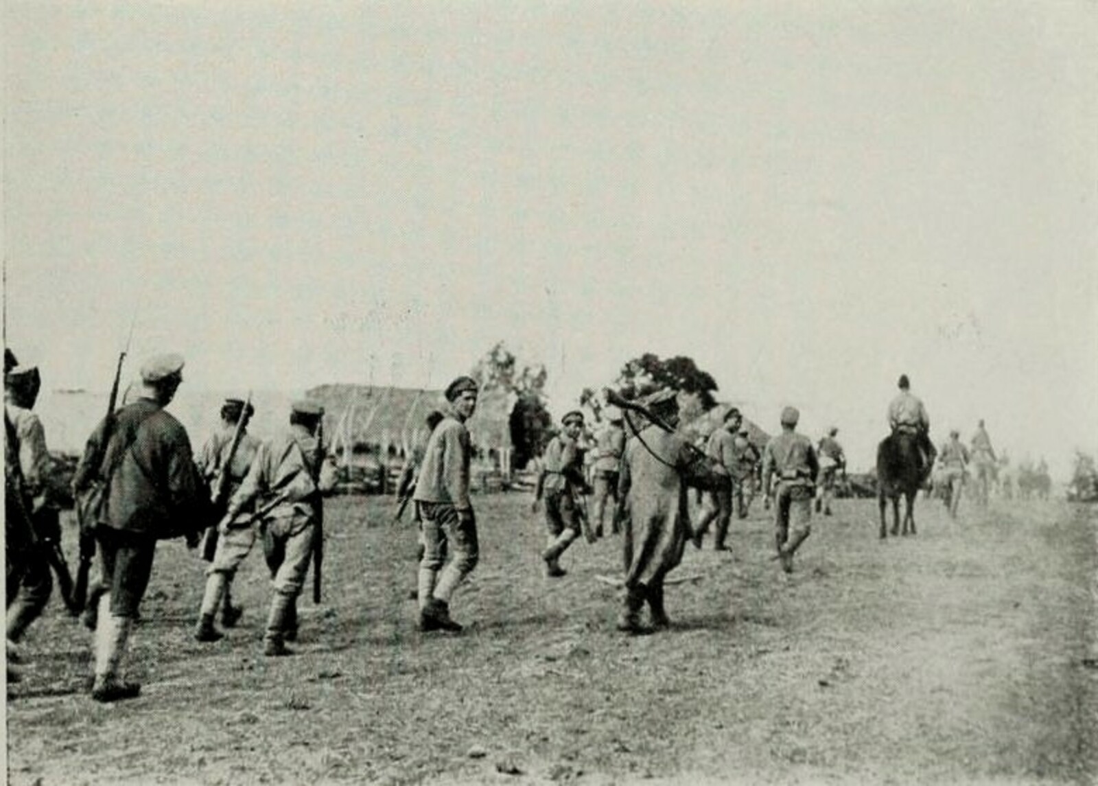 Общественное достояние  Колчаковские войска во время отступления. Июнь 1919. К северу от Уфы