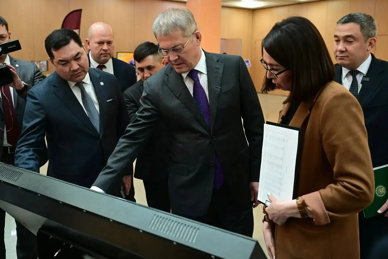 Фото со страницы Радия Хабирова