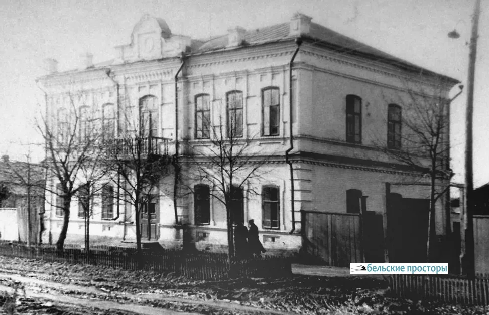 Ул. Кустарная, 19